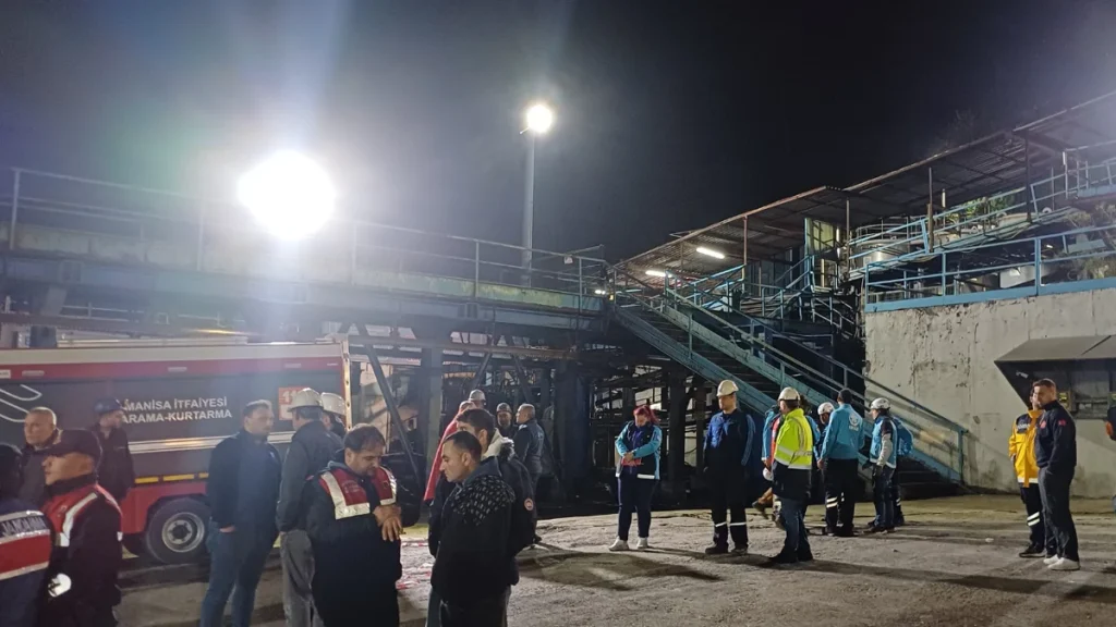 Five miners killed in Soma mine collapse